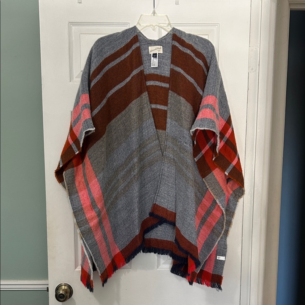 Universal Thread Multicolor Striped Poncho
